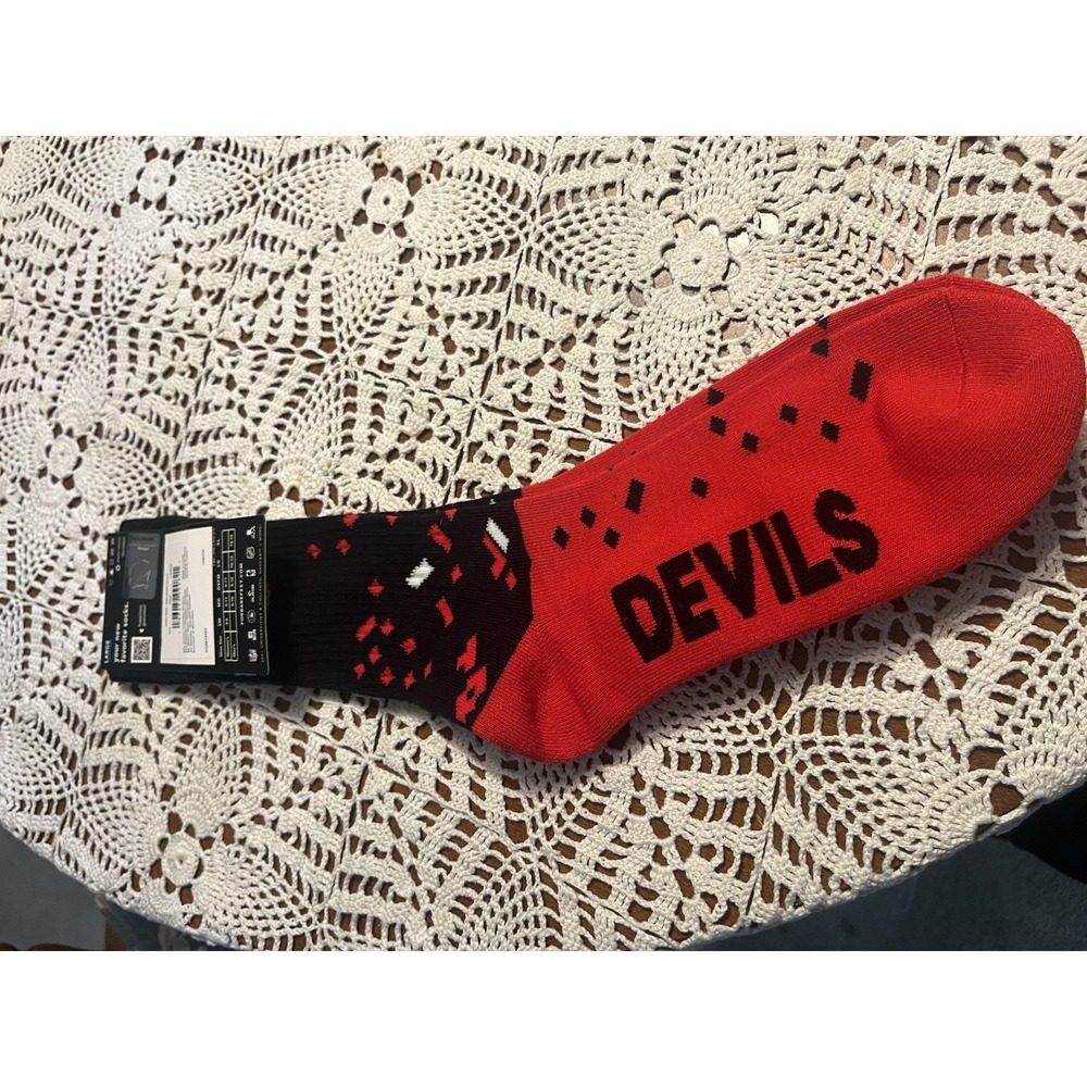 New Jersey Devils Shattered Camo Crew Socks – Size Large (10-13 Men's) – NHL